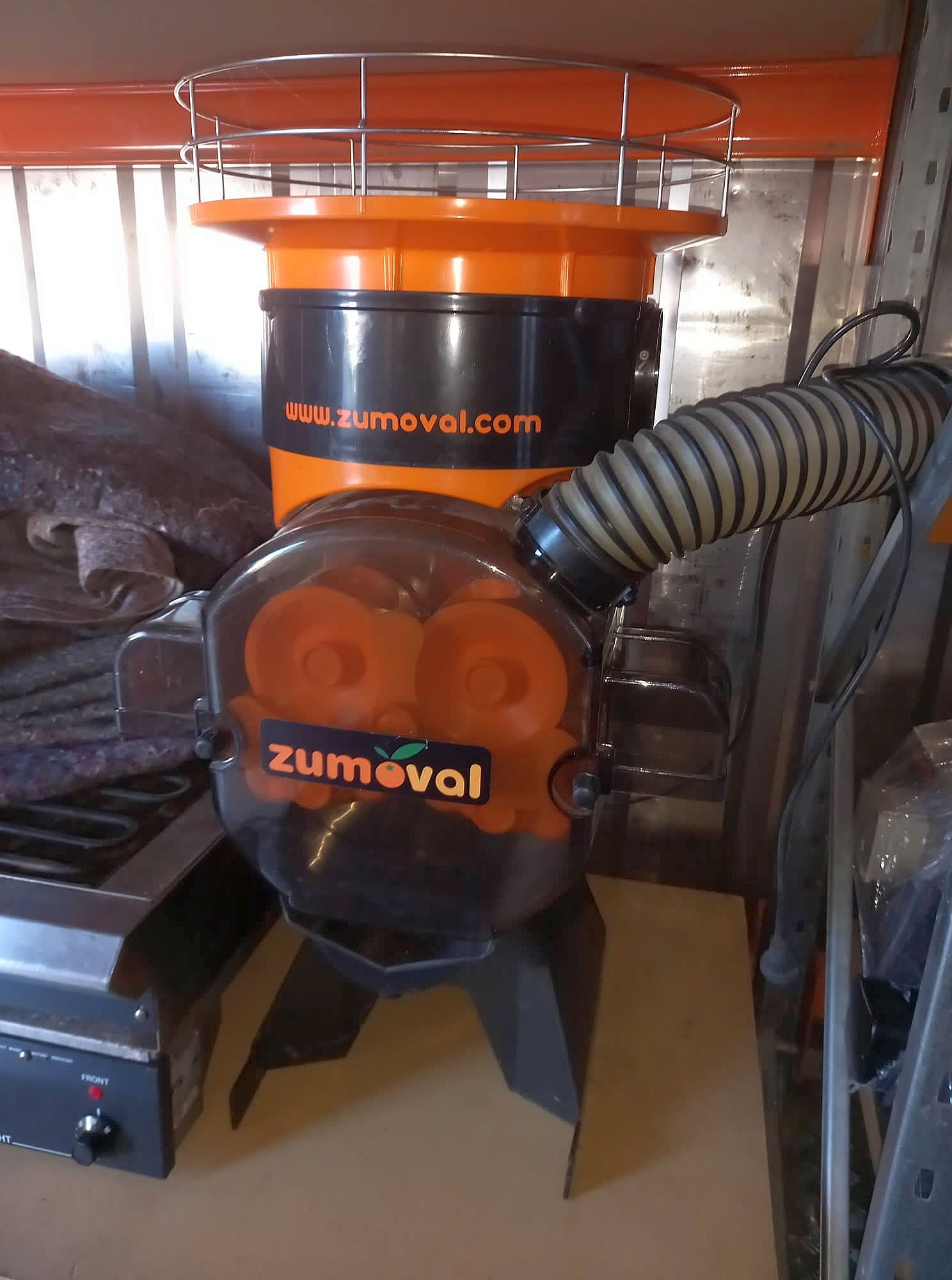 Used Commercial Automatic Juicer Zumoval FastTop For Sale NZ