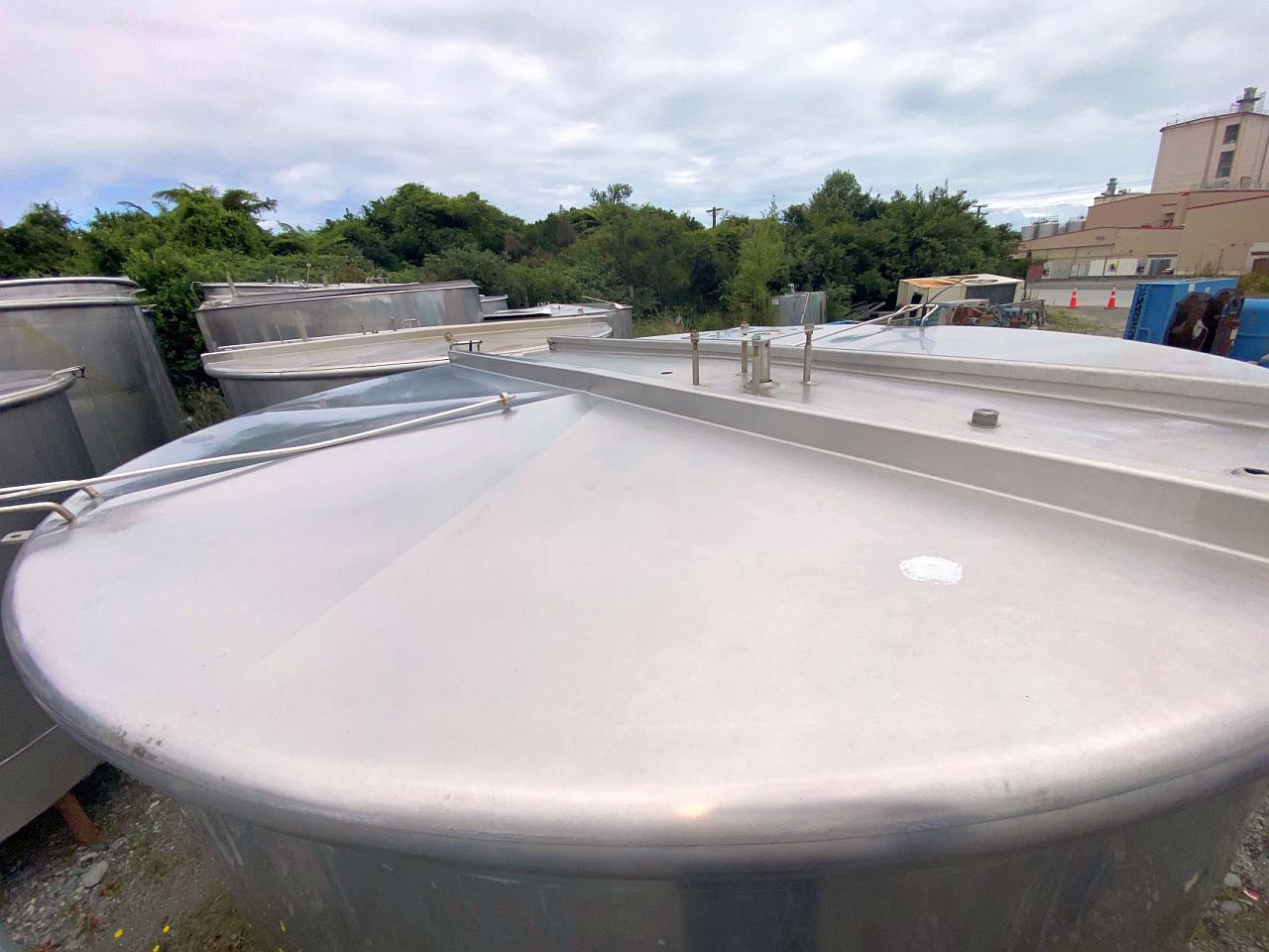 Secondhand Stainless Steel Lidded Tanks For Sale NZ Ex Milk Tank