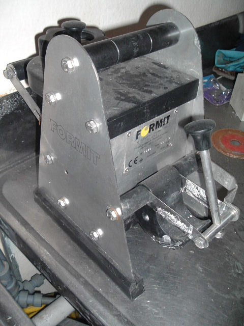 Used MANUAL CHATEAU CUTTER MACHINE For Sale NZ Formit